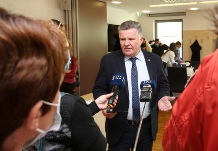 PODPIS SPORAZUMA 26 FOTO LJUBO VUKELIČ